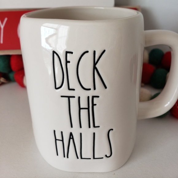 Rae Dunn Deck the Halls Christmas Coffee Mug New - Picture 6 of 10